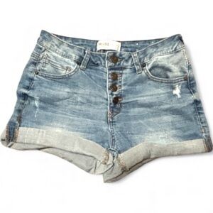 Mudd Size 7 Low Rise Denim Shorts Cuffed Hem Distressed  Y2K Inspired     SKU 24